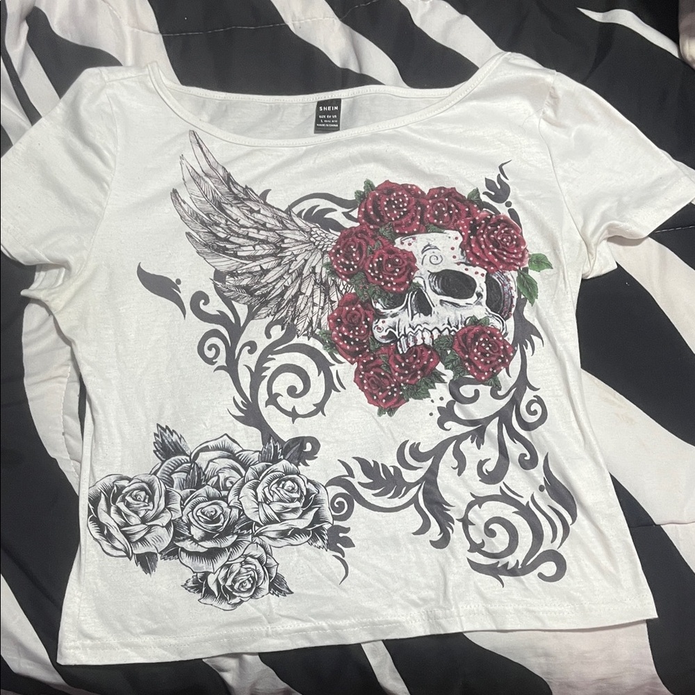 Edgy Skull and Roses Graphic Tee